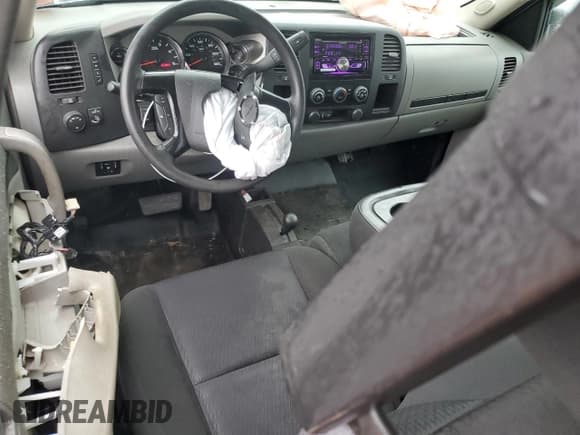 ✅ 2012 Chevrolet Silverado 2500HD Work Truck • VIN: 1GC2KVC87CZ285734 • Lot: 55619715. Wystawiony na Copart z przebiegiem 91 444 mil. Bezpłatny archiwum sprzedaży aukcyjnych z USA i szczegółowy raport historii pojazdu na DreamBid. Zdjęcie 8.