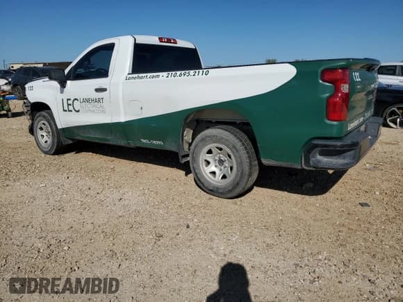 ✅ 2020 Chevrolet Silverado 1500 Work Truck • VIN: 3GCNWAEH0LG262951 • Lot: 79548274. Wystawiony na Copart z przebiegiem 117 885 mil. Bezpłatny archiwum sprzedaży aukcyjnych z USA i szczegółowy raport historii pojazdu na DreamBid. Zdjęcie 2.