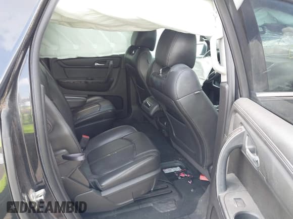 ✅ 2014 GMC Acadia SLT • VIN: 1GKKRSKD6EJ163722 • Lot: 42717218. Listed on IAAI with 135,655 mi. Free auction sales archive from the USA and detailed vehicle history report at DreamBid. Image 8.