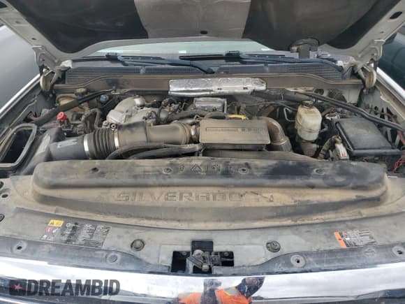 ✅ 2017 Chevrolet Silverado 2500HD Work Truck • VIN: 1GC1KUEY6HF139580 • Lot: 86782275. Wystawiony na Copart z przebiegiem 231 232 mil. Bezpłatny archiwum sprzedaży aukcyjnych z USA i szczegółowy raport historii pojazdu na DreamBid. Zdjęcie 11.