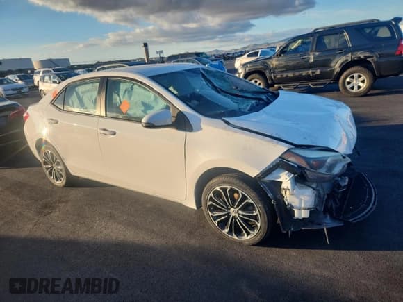 ✅ 2015 Toyota Corolla S Plus • VIN: 5YFBURHE7FP306192 • Lot: 92087915. Wystawiony na Copart z przebiegiem 103 097 mil. Bezpłatny archiwum sprzedaży aukcyjnych z USA i szczegółowy raport historii pojazdu na DreamBid. Zdjęcie 4.