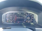 ✅ 2022 Volkswagen Atlas SE • VIN: 1V2JE2CA6NC208457 • Lot: 40999391. Wystawiony na IAAI z przebiegiem 40 409 mil. Bezpłatny archiwum sprzedaży aukcyjnych z USA i szczegółowy raport historii pojazdu na DreamBid. Zdjęcie 7.