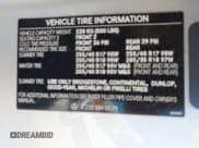 ✅ 2005 Mercedes-Benz SL 500 • VIN: WDBSK75F55F098924 • Lot: 42215237. Wystawiony na IAAI z przebiegiem 211 102 mil. Bezpłatny archiwum sprzedaży aukcyjnych z USA i szczegółowy raport historii pojazdu na DreamBid. Zdjęcie 9.