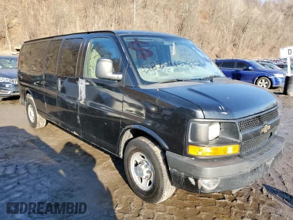 ✅ 2012 Chevrolet Express Passenger 1LS • VIN: 1GAZGZFA8C1191908 • Lot: 46998515. Listed on Copart with 220,513 mi. Free auction sales archive from the USA and detailed vehicle history report at DreamBid. Image 4.