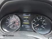 ✅ 2017 Nissan Rogue SV • VIN: KNMAT2MV0HP601635 • Lot: 43634329. Wystawiony na IAAI z przebiegiem 195 900 mil. Bezpłatny archiwum sprzedaży aukcyjnych z USA i szczegółowy raport historii pojazdu na DreamBid. Zdjęcie 7.