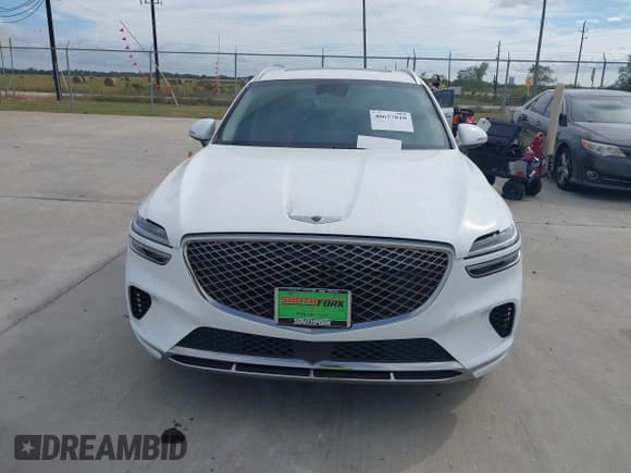 ✅ 2022 Genesis GV70 2.5T • VIN: KMUMADTB9NU065798 • Lot: 40657810. Wystawiony na IAAI z przebiegiem 39 157 mil. Bezpłatny archiwum sprzedaży aukcyjnych z USA i szczegółowy raport historii pojazdu na DreamBid. Zdjęcie 12.