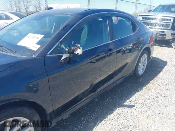 2021 Toyota Camry LE с VIN 4T1C11BK1MU044212, выставлен на аукционе IAAI как лот 42133279 с пробегом 48 591 миль миль и . История ставок и продаж доступна на DreamBid. Изображение 6.