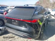 ✅ 2024 Lexus RX 350h Luxury • VIN: 2T2BBMCA0RC062138 • Лот: 43712555. Опубликован ранее на IAAI с пробегом 17 128 миль. Бесплатный доступ к архиву аукционных продаж из США и подробный отчёт об истории автомобиля на DreamBid. Изображение 4.