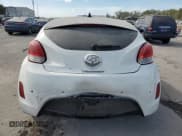 ✅ 2015 Hyundai Veloster RE:FLEX • VIN: KMHTC6AD1FU242379 • Lot: 76293624. Wystawiony na Copart z przebiegiem 108 391 mil. Bezpłatny archiwum sprzedaży aukcyjnych z USA i szczegółowy raport historii pojazdu na DreamBid. Zdjęcie 6.