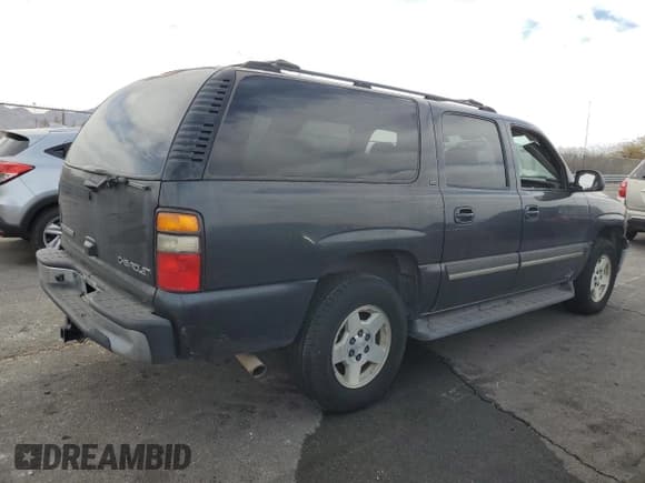✅ 2005 Chevrolet Suburban LT • VIN: 3GNEC16Z95G171753 • Лот: 43835725. Опубликован ранее на Copart с пробегом 80 160 миль. Бесплатный доступ к архиву аукционных продаж из США и подробный отчёт об истории автомобиля на DreamBid. Изображение 3.