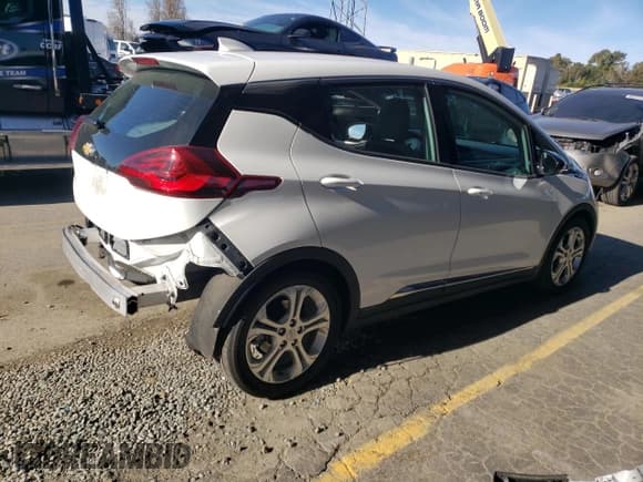 ✅ 2020 Chevrolet Bolt EV LT • VIN: 1G1FY6S00L4105341 • Lot: 86811074. Wystawiony na Copart z przebiegiem 35 579 mil. Bezpłatny archiwum sprzedaży aukcyjnych z USA i szczegółowy raport historii pojazdu na DreamBid. Zdjęcie 3.
