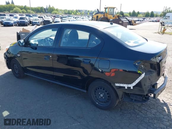 ✅ 2020 Mitsubishi Mirage ES • VIN: ML32F3FJ4LHF00893 • Lot: 42174947. Wystawiony na IAAI z przebiegiem 60 150 mil. Bezpłatny archiwum sprzedaży aukcyjnych z USA i szczegółowy raport historii pojazdu na DreamBid. Zdjęcie 3.