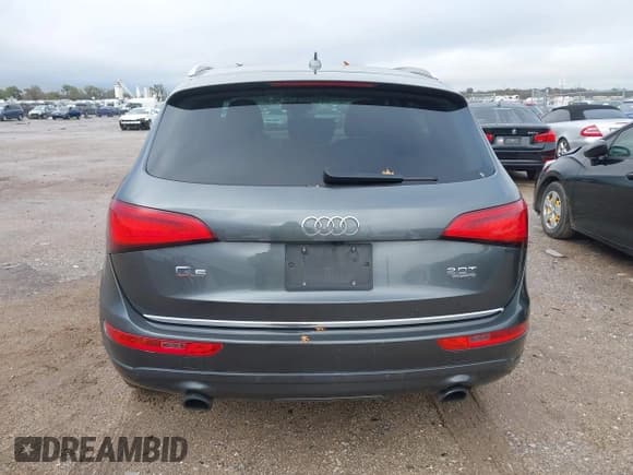 ✅ 2017 Audi Q5 Premium • VIN: WA1C2AFP7HA093178 • Lot: 43774410. Listed on IAAI with 102,944 mi. Free auction sales archive from the USA and detailed vehicle history report at DreamBid. Image 15.