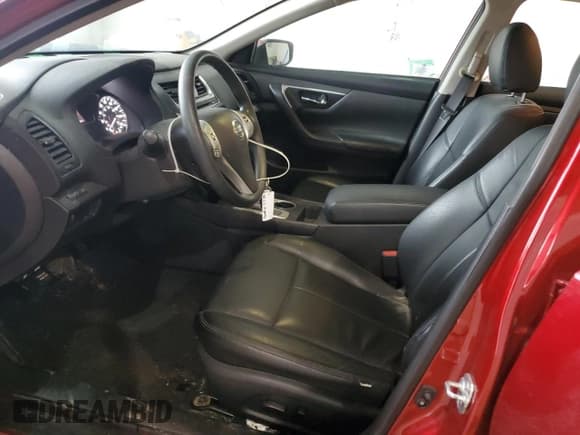 ✅ 2018 Nissan Altima S • VIN: 1N4AL3AP2JC229052 • Lot: 57792295. Wystawiony na Copart z przebiegiem 35 287 mil. Bezpłatny archiwum sprzedaży aukcyjnych z USA i szczegółowy raport historii pojazdu na DreamBid. Zdjęcie 7.