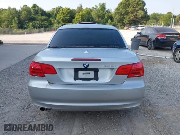 ✅ 2013 BMW 3 Series 328i • VIN: WBADW7C55DE734414 • Лот: 42685123. Опубликован ранее на IAAI с пробегом 72 180 миль. Бесплатный доступ к архиву аукционных продаж из США и подробный отчёт об истории автомобиля на DreamBid. Изображение 16.
