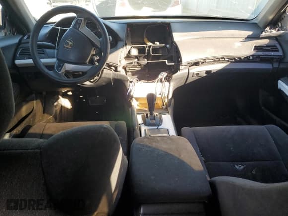 ✅ 2010 Honda Accord LX • VIN: 1HGCP2F36AA070606 • Лот: 91076215. Опубликован ранее на Copart с пробегом Не указан. Бесплатный доступ к архиву аукционных продаж из США и подробный отчёт об истории автомобиля на DreamBid. Изображение 8.