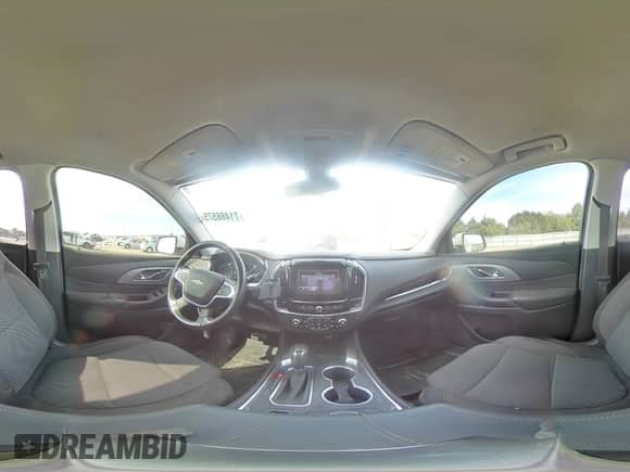 2018 Chevrolet Traverse LT Cloth z VIN 1GNERGKW2JJ234942, wystawiony jako Copart lot #71466575 z przebiegiem 95 646 mil mil oraz Szkoda całkowita • Salvage title. Historia ofert i sprzedaży dostępna na DreamBid. Obrazek 15.