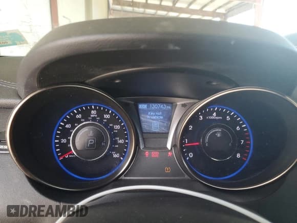 ✅ 2013 Hyundai Genesis Coupe 2.0T • VIN: KMHHT6KDXDU105278 • Lot: 70529045. Wystawiony na Copart z przebiegiem 130 743 mil. Bezpłatny archiwum sprzedaży aukcyjnych z USA i szczegółowy raport historii pojazdu na DreamBid. Zdjęcie 9.