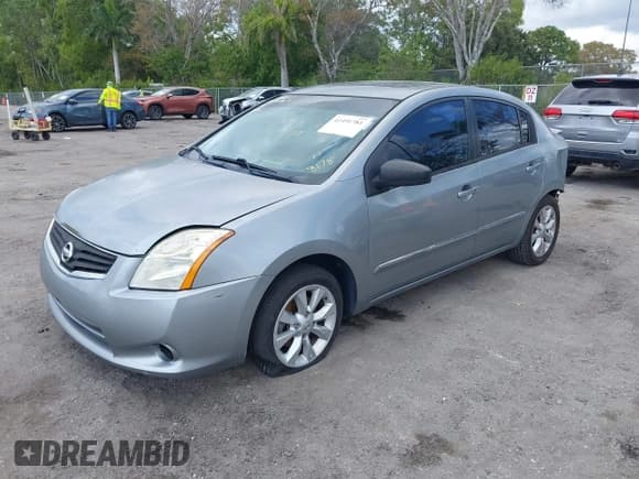 ✅ 2011 Nissan Sentra SL • VIN: 3N1AB6AP5BL648178 • Lot: 41491781. Listed on IAAI with 159,250 mi. Free auction sales archive from the USA and detailed vehicle history report at DreamBid. Image 2.
