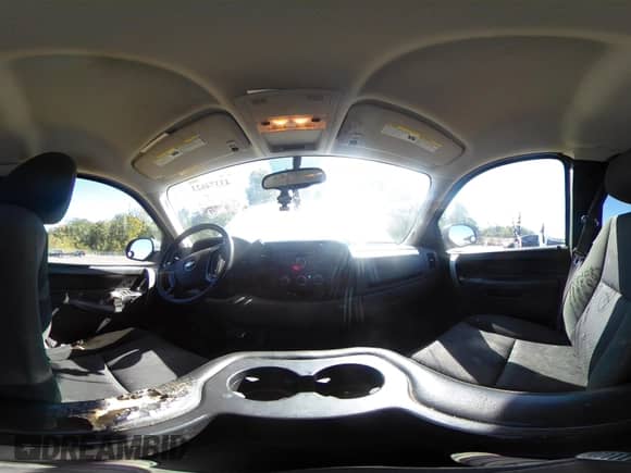 2012 Chevrolet Silverado 1500 LS z VIN 1GCRCREA3CZ307330, wystawiony jako IAAI lot #43374623 z przebiegiem 385 367 mil mil oraz . Historia ofert i sprzedaży dostępna na DreamBid. Obrazek 18.