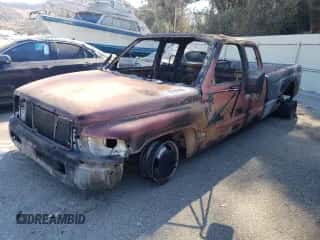 1995 Dodge 3500 z VIN 3B7MC33CXSM186677, wystawiony jako Copart lot #80161364 z przebiegiem Nie podano mil oraz Nie do naprawy • Non repairable. Historia ofert i sprzedaży dostępna na DreamBid. Obrazek 1.