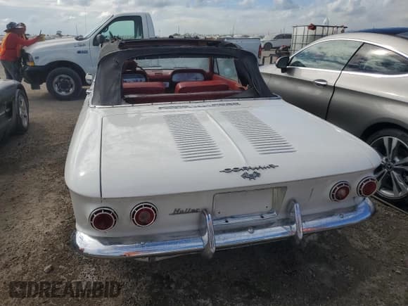✅ 1962 Chevrolet Corvair • VIN: 20967W317159 • Лот: 79033794. Опубликован ранее на Copart с пробегом 2 532 миль. Бесплатный доступ к архиву аукционных продаж из США и подробный отчёт об истории автомобиля на DreamBid. Изображение 6.