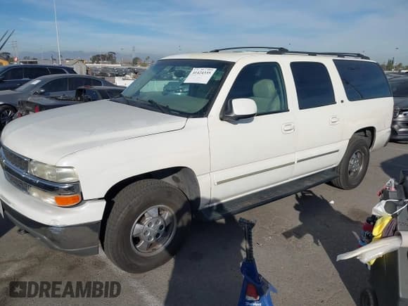 ✅ 2001 Chevrolet Suburban LS • VIN: 3GNEC16T31G213677 • Лот: 41424335. Опубликован ранее на IAAI с пробегом 255 425 миль. Бесплатный доступ к архиву аукционных продаж из США и подробный отчёт об истории автомобиля на DreamBid. Изображение 2.