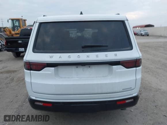 ✅ 2024 Jeep Wagoneer Series II • VIN: 1C4SJUBP2RS169557 • Lot: 43870390. Wystawiony na IAAI z przebiegiem 48 480 mil. Bezpłatny archiwum sprzedaży aukcyjnych z USA i szczegółowy raport historii pojazdu na DreamBid. Zdjęcie 16.