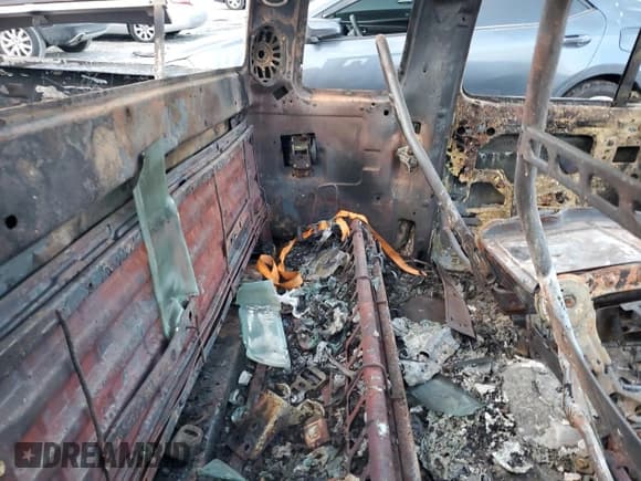 ✅ 1995 Ford F-150 • VIN: 1FTEX15HXSKA55486 • Lot: 41865655. Listed on Copart with Not provided. Free auction sales archive from the USA and detailed vehicle history report at DreamBid. Image 10.