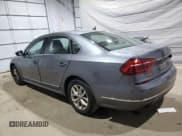 ✅ 2017 Volkswagen Passat S • VIN: 1VWAT7A38HC036166 • Лот: 85384945. Опубликован ранее на Copart с пробегом 122 426 миль. Бесплатный доступ к архиву аукционных продаж из США и подробный отчёт об истории автомобиля на DreamBid. Изображение 2.