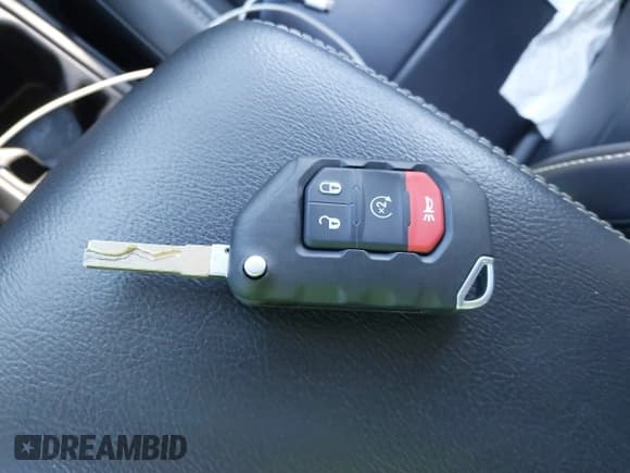 ✅ 2021 Jeep Wrangler Unlimited Sahara • VIN: 1C4HJXEG4MW506447 • Lot: 37418105. Listed on IAAI with 38,973 mi. Free auction sales archive from the USA and detailed vehicle history report at DreamBid. Image 11.