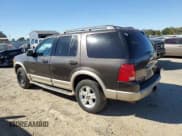 ✅ 2005 Ford Explorer Eddie Bauer • VIN: 1FMDU74W65UB20491 • Лот: 74141504. Опубликован ранее на Copart с пробегом 159 563 миль. Бесплатный доступ к архиву аукционных продаж из США и подробный отчёт об истории автомобиля на DreamBid. Изображение 2.