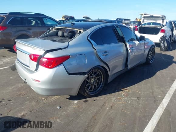 ✅ 2017 Infiniti Q50 Premium • VIN: JN1EV7APXHM736320 • Лот: 43371174. Опубликован ранее на IAAI с пробегом 138 875 миль. Бесплатный доступ к архиву аукционных продаж из США и подробный отчёт об истории автомобиля на DreamBid. Изображение 4.