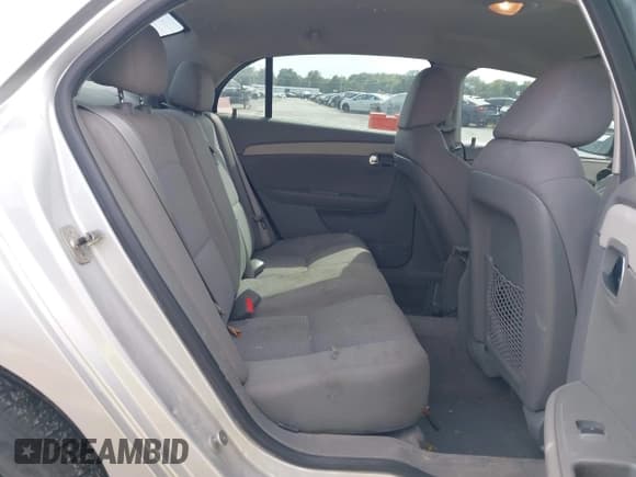 ✅ 2010 Chevrolet Malibu 1FL • VIN: 1G1ZA5E09AF278431 • Lot: 43355679. Listed on IAAI with 165,370 mi. Free auction sales archive from the USA and detailed vehicle history report at DreamBid. Image 8.