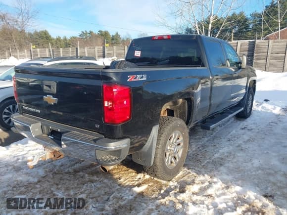✅ 2015 Chevrolet Silverado 2500HD LT • VIN: 1GC1KVEG9FF102081 • Лот: 43846233. Опубликован ранее на IAAI с пробегом 117 900 миль. Бесплатный доступ к архиву аукционных продаж из США и подробный отчёт об истории автомобиля на DreamBid. Изображение 4.