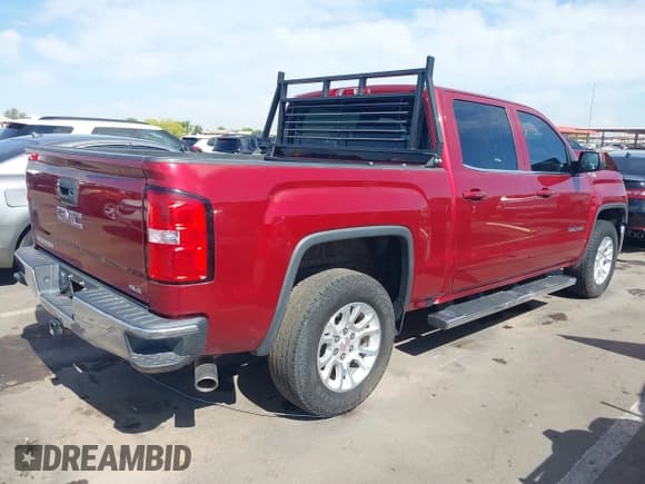 ✅ 2018 GMC Sierra 1500 SLE • VIN: 3GTU2MEC3JG592268 • Лот: 42158058. Опубликован ранее на IAAI с пробегом 139 473 миль. Бесплатный доступ к архиву аукционных продаж из США и подробный отчёт об истории автомобиля на DreamBid. Изображение 4.