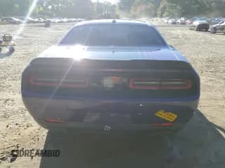 ✅ 2018 Dodge Challenger R/T Plus • VIN: 2C3CDZBT1JH305456 • Лот: 80830035. Опубликован ранее на Copart с пробегом 150 078 миль. Бесплатный доступ к архиву аукционных продаж из США и подробный отчёт об истории автомобиля на DreamBid. Изображение 6.