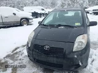 ✅ 2007 Toyota Yaris • VIN: JTDJT923975107178 • Lot: 43635494. Wystawiony na IAAI z przebiegiem 161 028 mil. Bezpłatny archiwum sprzedaży aukcyjnych z USA i szczegółowy raport historii pojazdu na DreamBid. Zdjęcie 6.