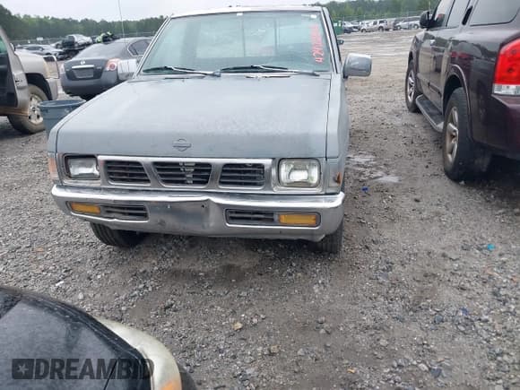 ✅ 1996 Nissan Frontier XE • VIN: 1N6SD11SXTC351243 • Lot: 42422568. Listed on IAAI with 265,304 mi. Free auction sales archive from the USA and detailed vehicle history report at DreamBid. Image 6.
