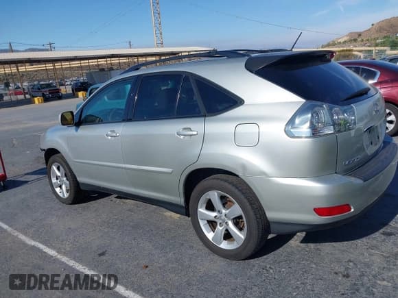 ✅ 2004 Lexus RX 330 • VIN: JTJGA31U640038611 • Lot: 42795690. Listed on IAAI with 182,687 mi. Free auction sales archive from the USA and detailed vehicle history report at DreamBid. Image 14.