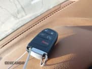 ✅ 2015 Jeep Grand Cherokee Summit • VIN: 1C4RJFJG4FC143379 • Lot: 43517755. Wystawiony na IAAI z przebiegiem 116 420 mil. Bezpłatny archiwum sprzedaży aukcyjnych z USA i szczegółowy raport historii pojazdu na DreamBid. Zdjęcie 11.