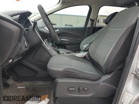 ✅ 2015 Ford Escape SE • VIN: 1FMCU0G77FUB93166 • Lot: 89811535. Listed on Copart with 138,440 mi. Free auction sales archive from the USA and detailed vehicle history report at DreamBid. Image 7.
