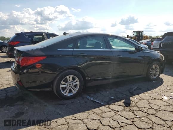✅ 2014 Hyundai Sonata GLS • VIN: 5NPEB4AC9EH948052 • Lot: 72519144. Wystawiony na Copart z przebiegiem 172 945 mil. Bezpłatny archiwum sprzedaży aukcyjnych z USA i szczegółowy raport historii pojazdu na DreamBid. Zdjęcie 3.