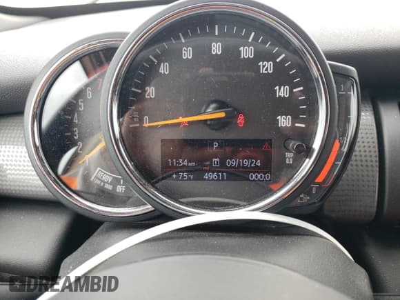 ✅ 2019 MINI Hardtop 4 Door Cooper • VIN: WMWXU1C53K2J03045 • Lot: 72284474. Wystawiony na Copart z przebiegiem 49 611 mil. Bezpłatny archiwum sprzedaży aukcyjnych z USA i szczegółowy raport historii pojazdu na DreamBid. Zdjęcie 9.