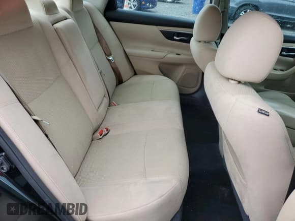 ✅ 2015 Nissan Altima SV • VIN: 1N4AL3AP6FC278522 • Lot: 81741055. Listed on Copart with 105,711 mi. Free auction sales archive from the USA and detailed vehicle history report at DreamBid. Image 10.