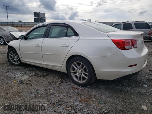 ✅ 2014 Chevrolet Malibu LT • VIN: 1G11C5SL8EF157546 • Lot: 81854705. Listed on Copart with 138,146 mi. Free auction sales archive from the USA and detailed vehicle history report at DreamBid. Image 2.