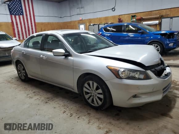 ✅ 2011 Honda Accord EX-L • VIN: 1HGCP3F8XBA026661 • Lot: 82688075. Listed on Copart with 325,659 mi. Free auction sales archive from the USA and detailed vehicle history report at DreamBid. Image 4.