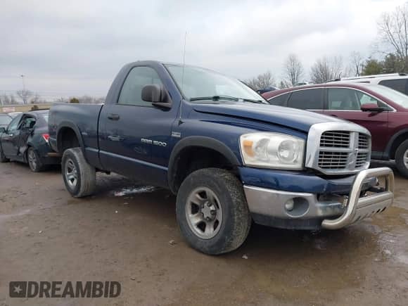 ✅ 2006 Dodge 1500 SLT • VIN: 1D7HU16206J155131 • Лот: 41548125. Размещён на IAAI с пробегом 213 690 миль миль. Получите бесплатный доступ к архиву аукционных продаж из США и посмотрите подробный отчёт об истории автомобиля на DreamBid. Изображение 1.