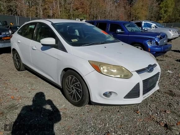✅ 2012 Ford Focus SE • VIN: 1FAHP3F29CL219931 • Lot: 91345705. Wystawiony na Copart z przebiegiem 170 059 mil. Bezpłatny archiwum sprzedaży aukcyjnych z USA i szczegółowy raport historii pojazdu na DreamBid. Zdjęcie 13.