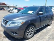 ✅ 2014 Nissan Pathfinder SV • VIN: 5N1AR2MNXEC605883 • Lot: 42661548. Listed on IAAI with 196,152 mi. Free auction sales archive from the USA and detailed vehicle history report at DreamBid. Image 2.